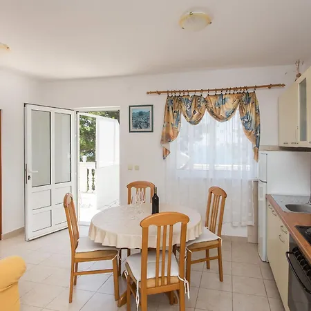 Appartement Dinga Potomje